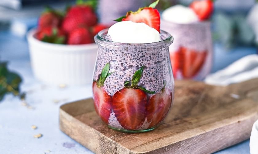 Chia puding s jagodama za doručak