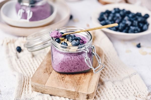 Puding od heljde s borovnicama