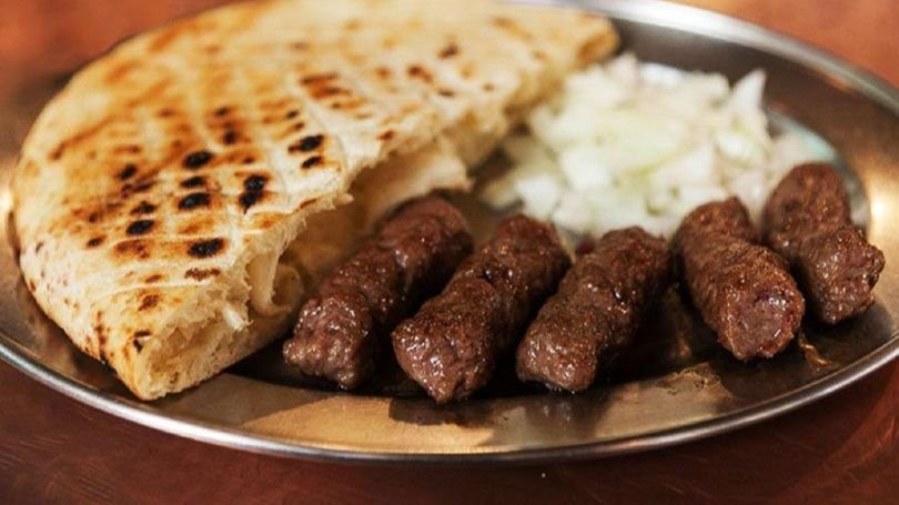 Bosanski ćevapi s roštilja